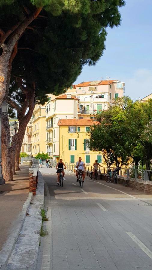 Appartamento In Centro Storico Sanremo Exterior photo