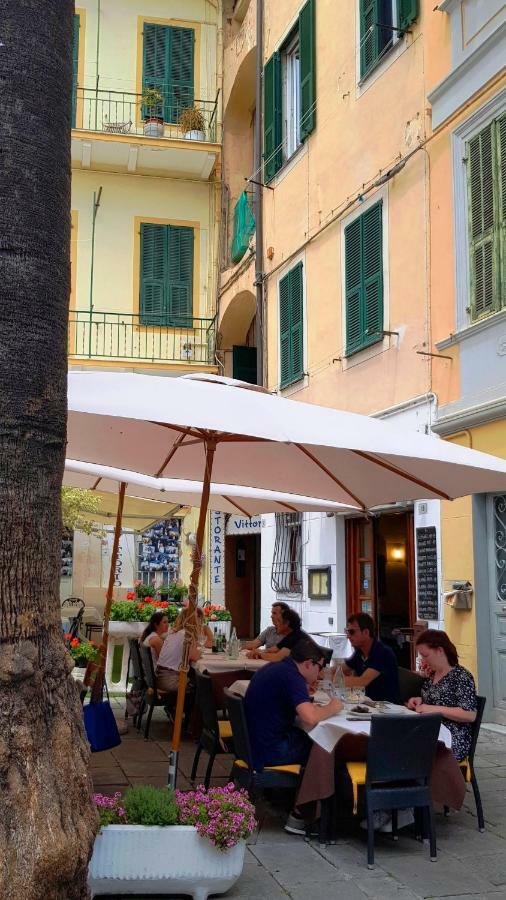 Appartamento In Centro Storico Sanremo Exterior photo